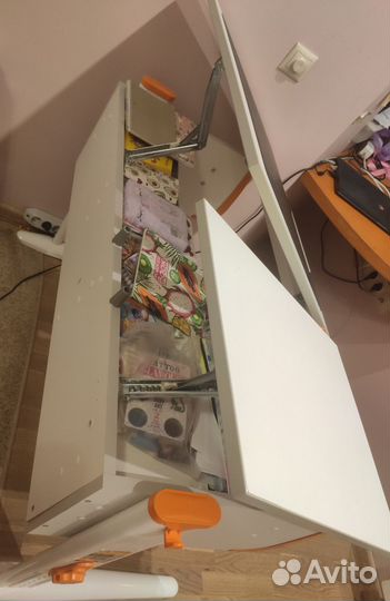 Растущий стол (парта)