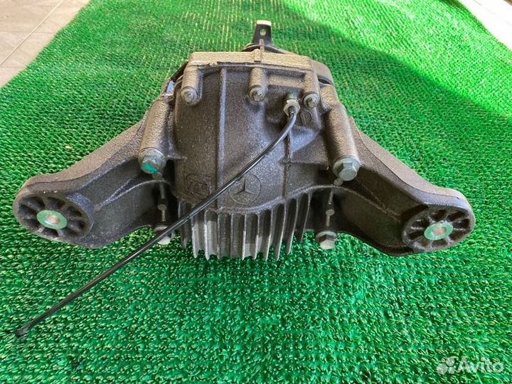 Редуктор зад. Mercedes-benz Gl-class, GL450, GL550