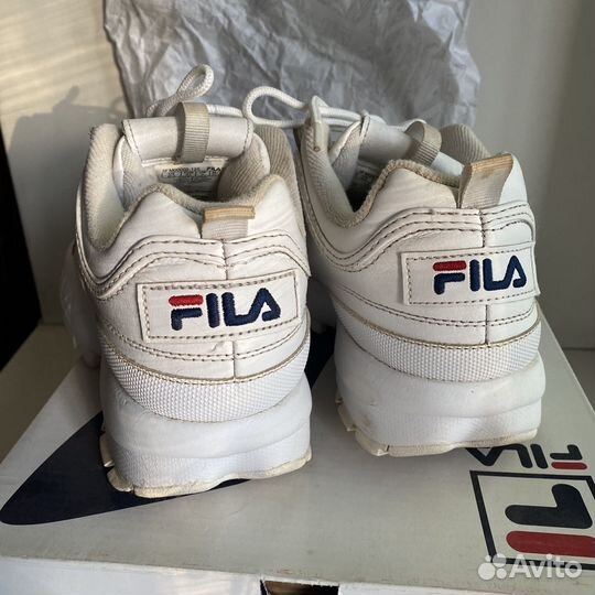 Кроссовки женские Fila 39,5-40 белые кожа торг