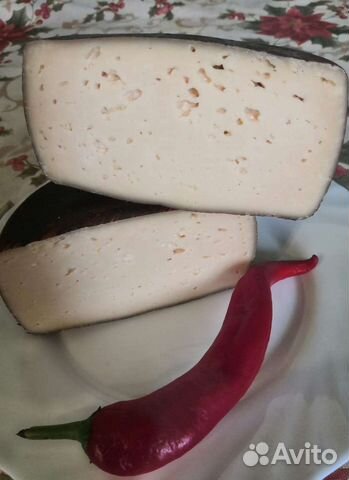 Домашний сыр и молоко нубийских коз