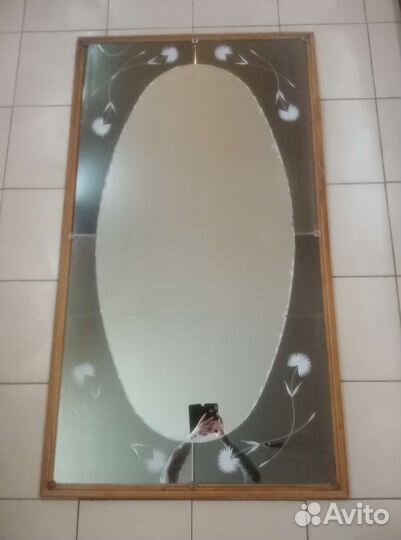 Зеркало большое в раме