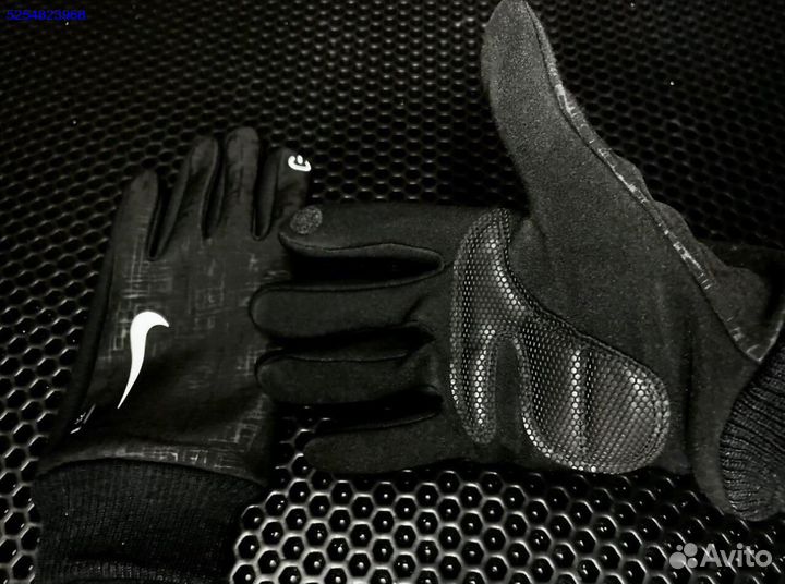 Перчатки Nike рефлективные на флисе