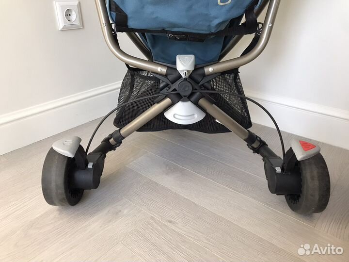 Коляска Quinny Zapp /Автолюлька Maxi Cosi Pebble