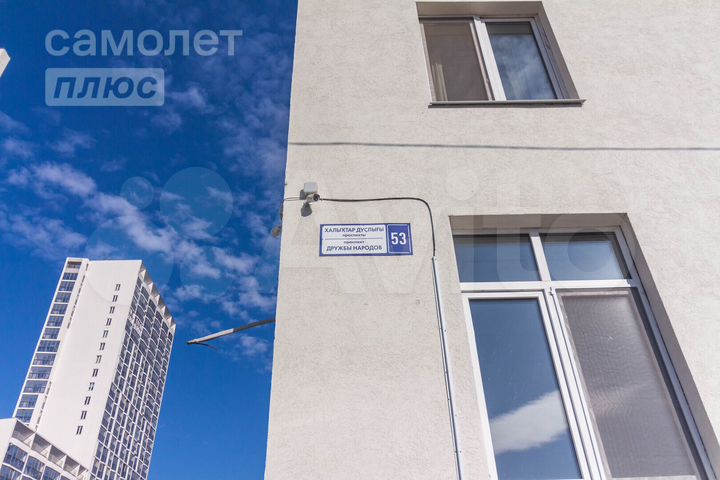 3-к. квартира, 80 м², 2/25 эт.
