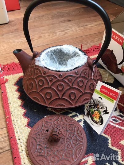 Заварочный чайник чугунный новый