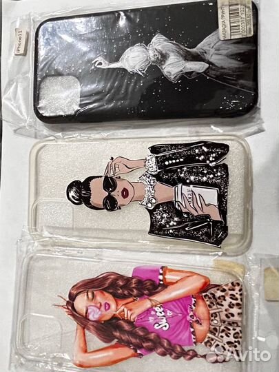 Чехол на iPhone 11