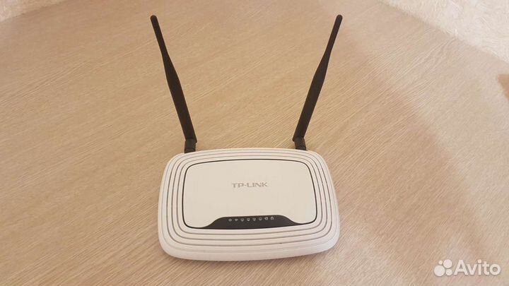 Роутер TP-link 841