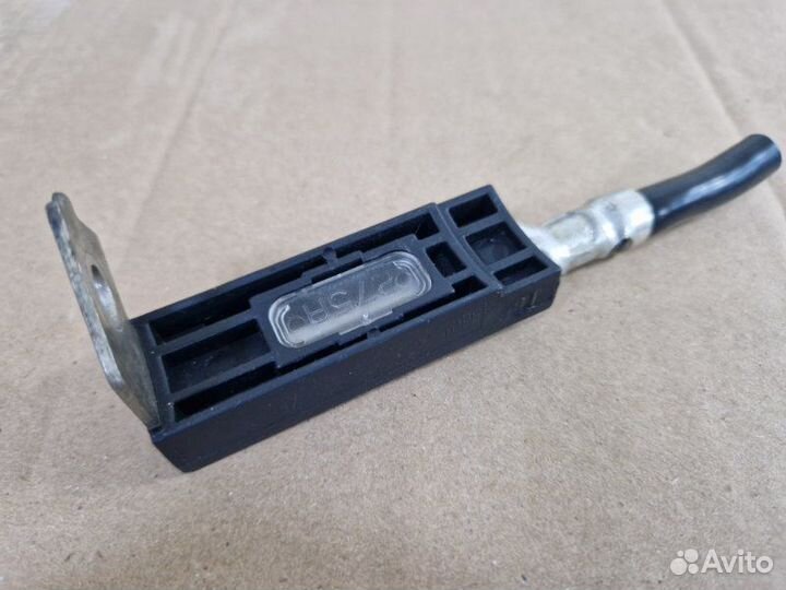 Предохранитель Mercedes-Benz