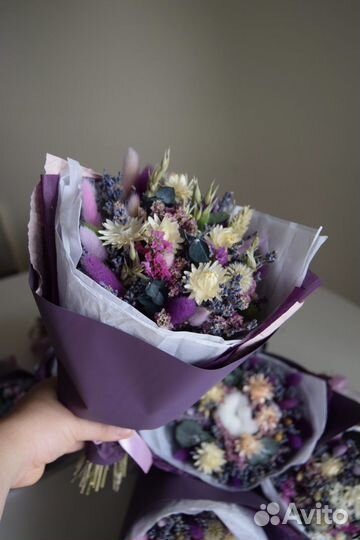 Букет из сухоцветов с лавандой