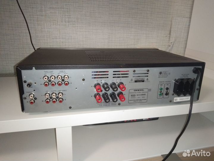 Усилитель Onkyo A-8940