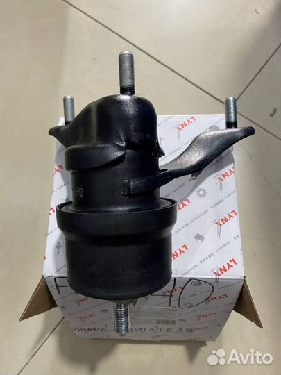 Шаровая опора Toyota Hilux