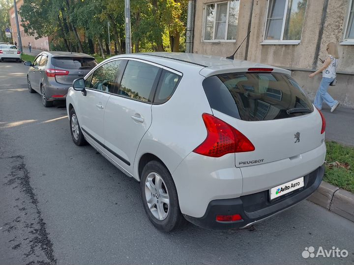 Peugeot 3008 1.6 AT, 2011, 175 000 км