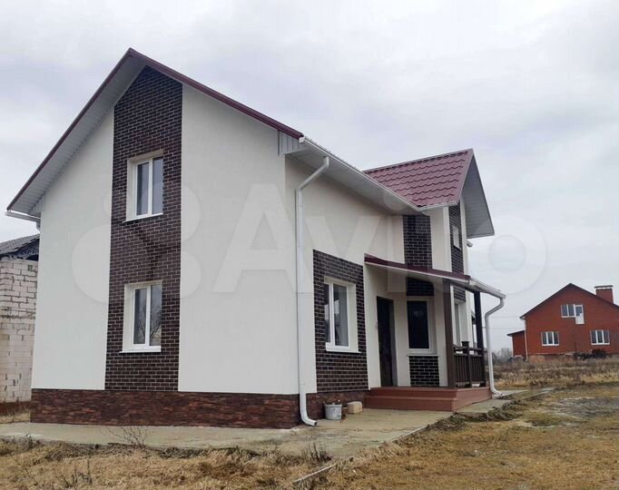 Коттедж 100 м² на участке 16 сот.