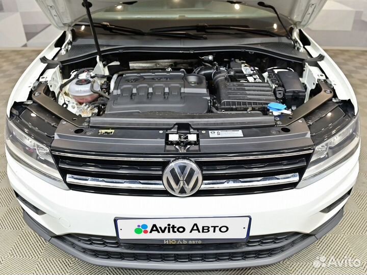 Volkswagen Tiguan 2.0 AMT, 2018, 64 978 км