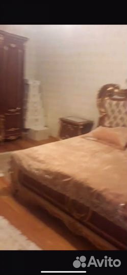 В отличном состоянии продается спальная мебель