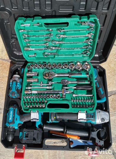 Набор ключей и головок с трещеткой