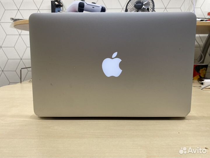 Apple MacBook Air 2011