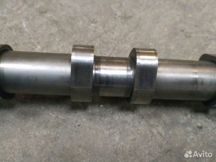 Распредвал Mercedes-Benz C-Class