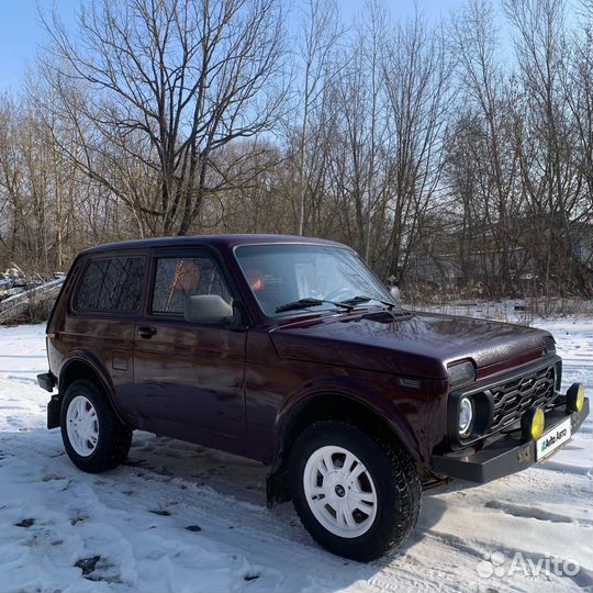 LADA 4x4 (Нива) 1.7 МТ, 2007, 180 000 км