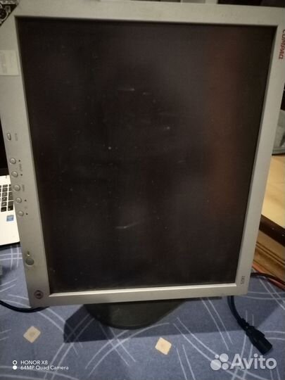 Монитор hp 18 дюймов