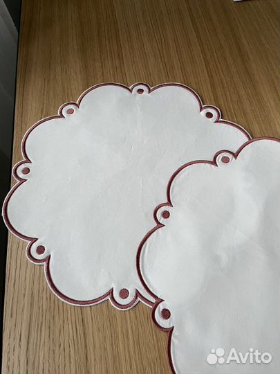 Салфетки сервировочные новые