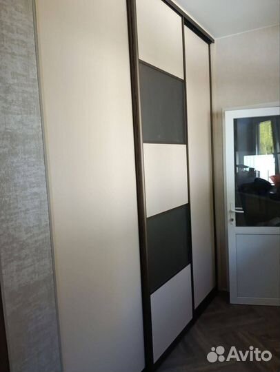 Шкаф распашной на заказ от производителя