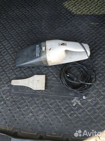 Автомобильный пылесос