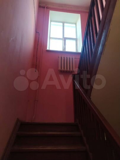 Комната 17 м² в 3-к., 2/2 эт.