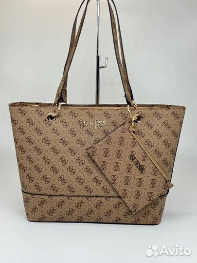 Сумка Guess