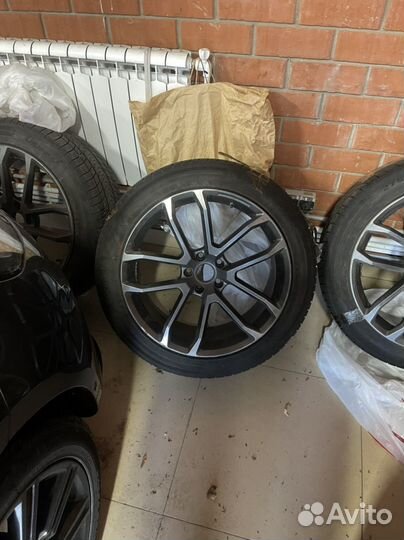 Колёса Range Rover r21