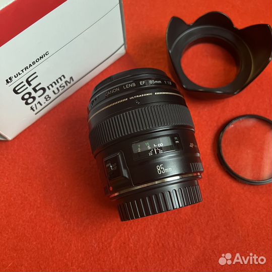 Объектив Canon 85mm 1.8 USM