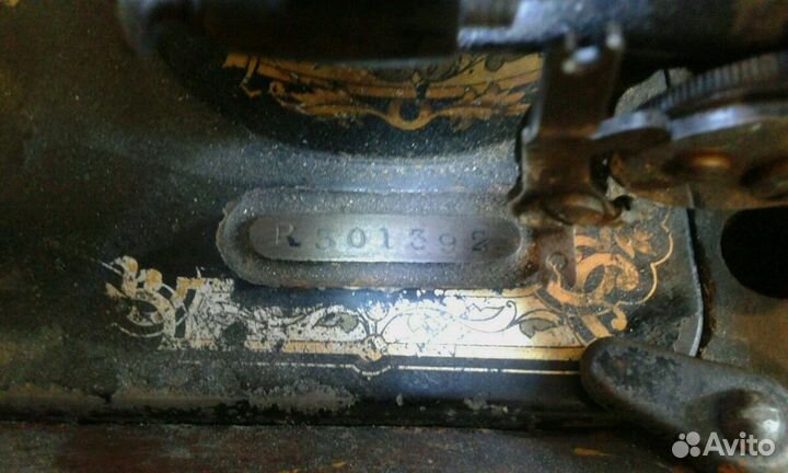 Швейная машина Singer