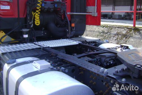 Разбираем тягач Рено Премиум DXI