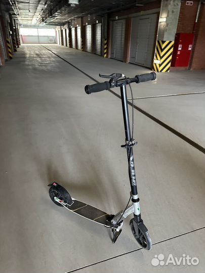 Самокат Roces 200 мм