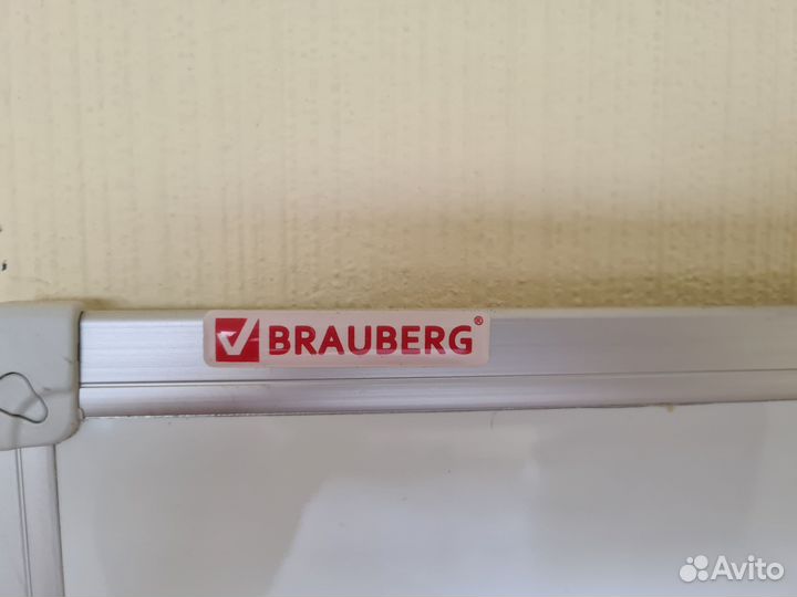 Магнитно маркерная доска