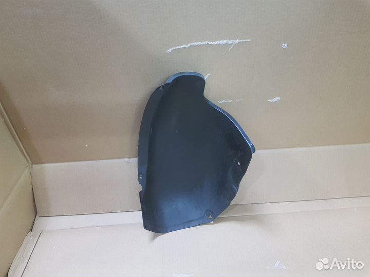 Подкрылок задний LH левый Opel Astra H caravan