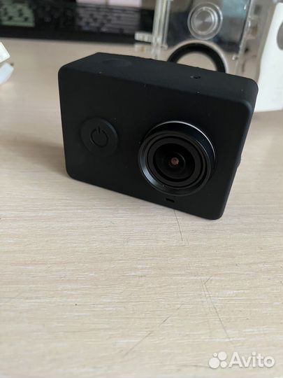 Экшн камера xiaomi yi