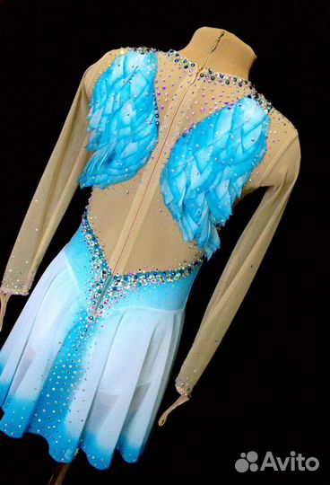 Платье для фигурного катания