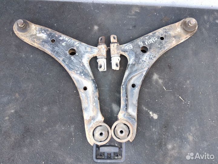 Рычаг передней подвески hyundai santa fe 1 правый