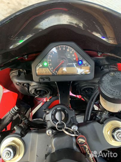Honda cbr1000rr