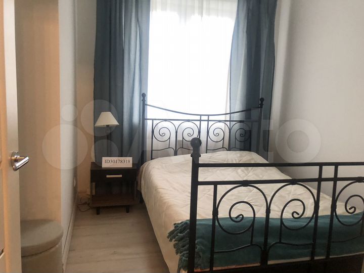 1-к. квартира, 42 м², 2/9 эт.