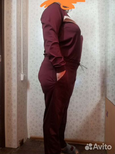 Комбинезон женский спортивный