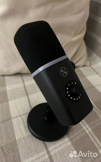 HouseUP Микрофон игровой