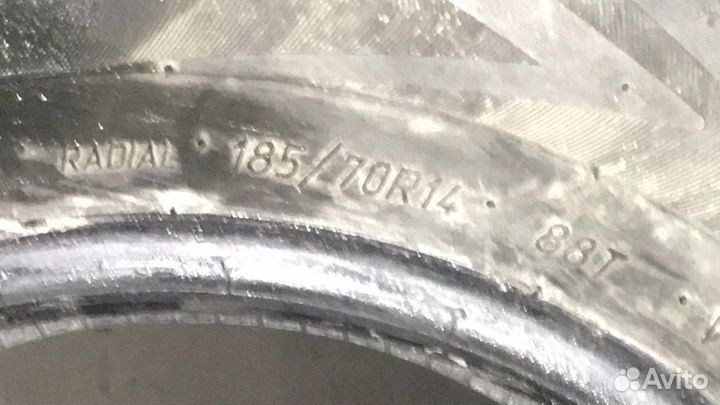 Viatti Brina Nordico V-522 185/70 R14 82T