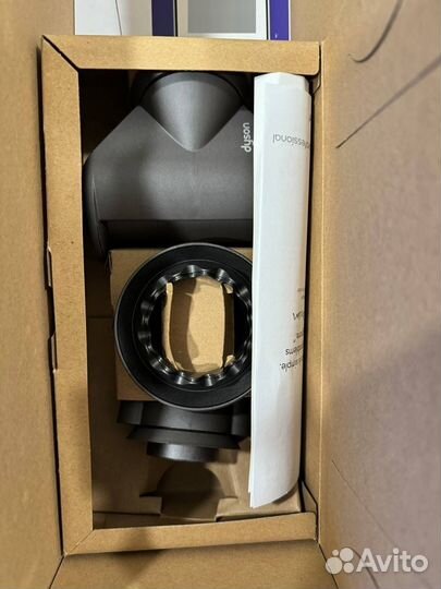 Фен профессиональный Dyson Supersonic HD12