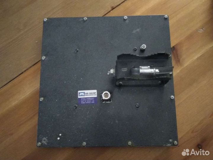 Направленная антена AX-2415P