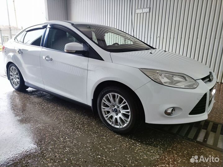 Ford Focus 1.6 МТ, 2013, 295 000 км