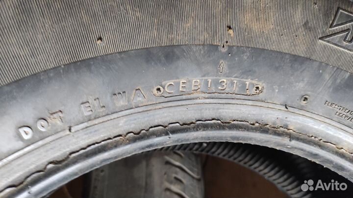 Bridgestone Dueler H/T 687 225/70 R16 103S