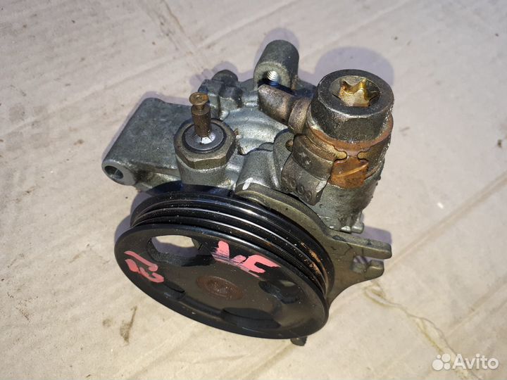 Насос гур тойота дуэт,дайхатцу стория,сирион