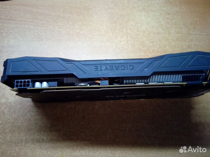 Видеокарта gtx 1080 Gigabyte 8gb